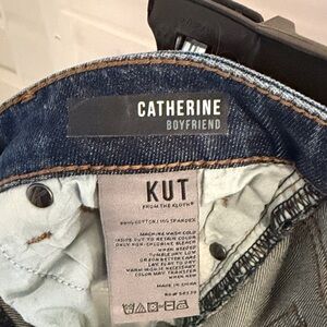 Kut from the Kloth Catherine Boyfriend Jeans - Dark Blue Denim